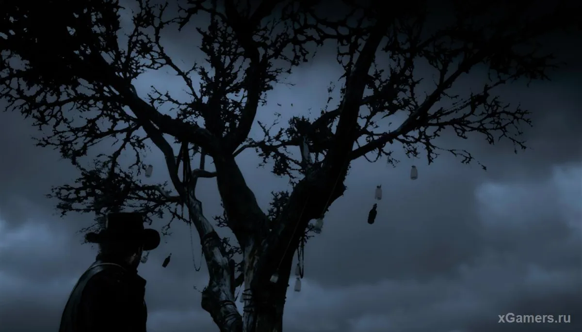 L'arbre aux bouteilles - un lingot d'or dans l'une d'elles