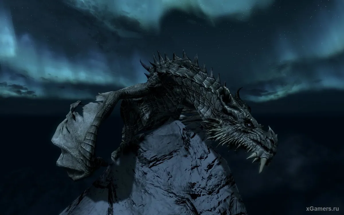 Dragon - Paarthurnax, frère d'Alduin, vit au Haut Hrothgar