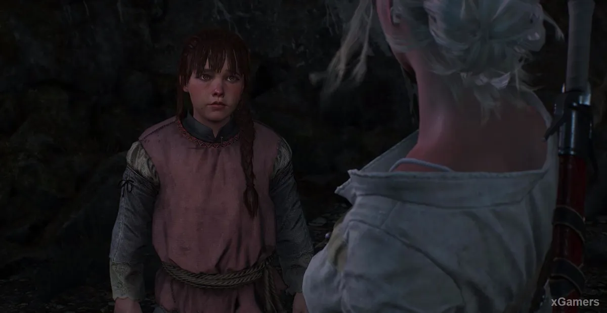 Ciri gagne la confiance d'une fillette nommée Gretka